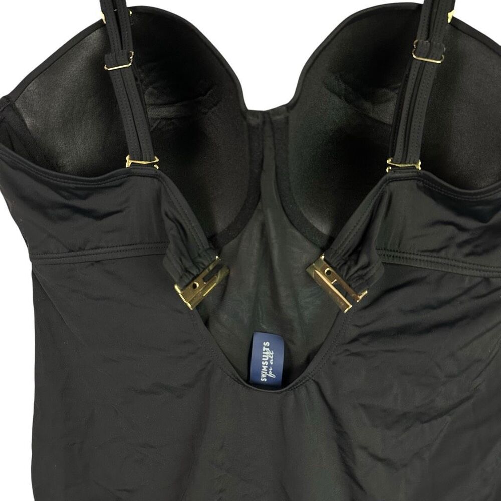 Swimsuits for All size 24 Ruched Underwire One-Piece Swimsuit - Picture 10 of 15